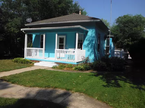 408 Center St, Mazon, IL 60444 photo 2