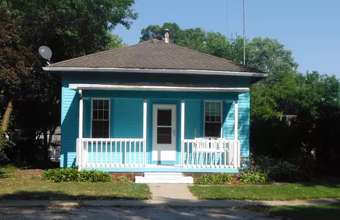 408 Center St, Mazon, IL 60444