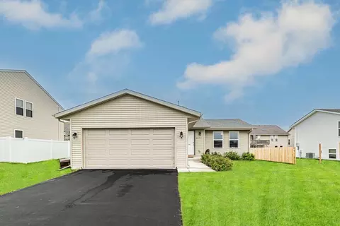 6451 Edgewood Rd, Machesney Park, IL 61115