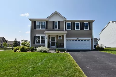 3801 Jasmine Ln, Elgin, IL 60124