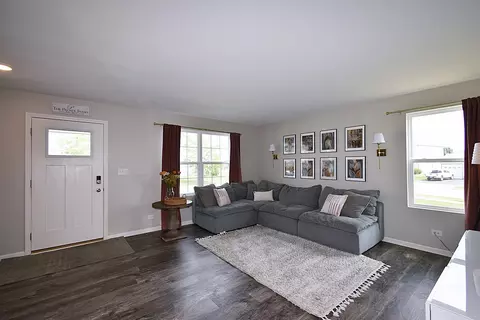 3801 Jasmine Ln, Elgin, IL 60124 photo 7