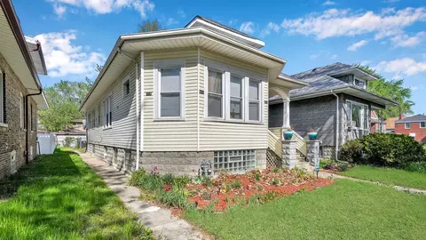 12412 S Normal Ave, Chicago, IL 60628 photo 2