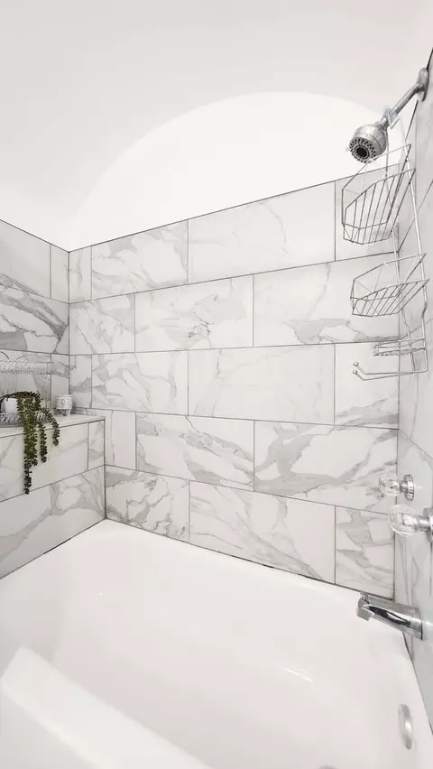12412 S Normal Ave, Chicago, IL 60628 photo 12