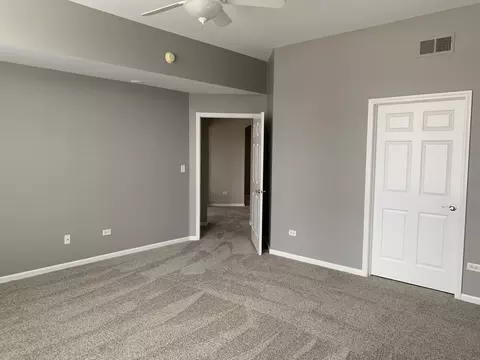 104 E 11th Ave #101, Naperville, IL 60563 photo 28