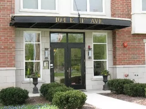 104 E 11th Ave #101, Naperville, IL 60563 photo 2