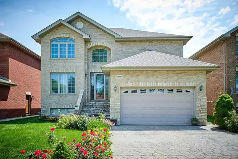 7933 Normandy Ave, Burbank, IL 60459
