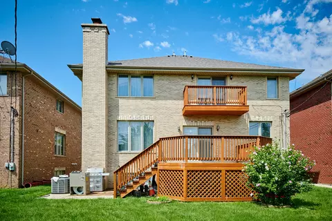 7933 Normandy Ave, Burbank, IL 60459 photo 32