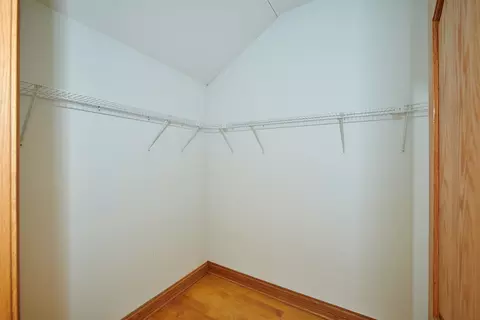 7933 Normandy Ave, Burbank, IL 60459 photo 22