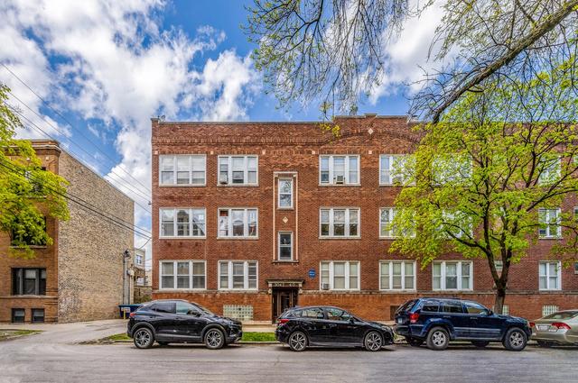 3040 W Sunnyside Ave #D3, Chicago, IL 60625