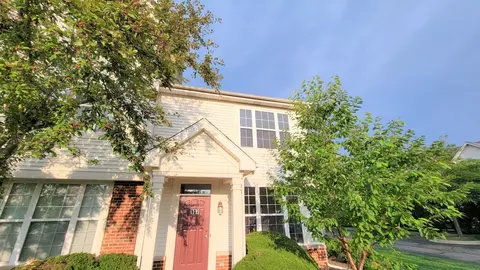710 Mill Cir #107, Wheeling, IL 60090 photo 2