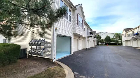 710 Mill Cir #107, Wheeling, IL 60090 photo 36