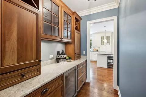 824 S Wright St, Naperville, IL 60540 photo 7