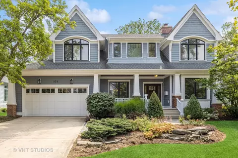 824 S Wright St, Naperville, IL 60540
