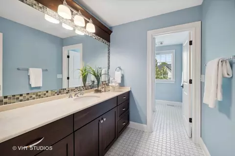 824 S Wright St, Naperville, IL 60540 photo 27