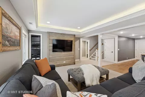 824 S Wright St, Naperville, IL 60540 photo 30