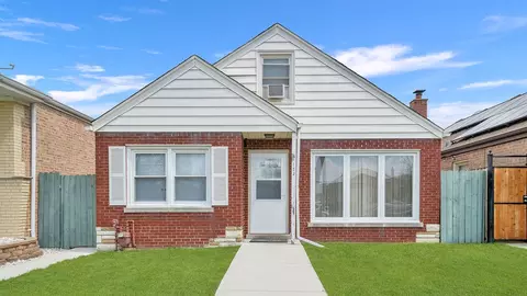 5123 S Narragansett Ave, Chicago, IL 60638