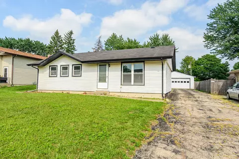 2114 Leness Ln, Crest Hill, IL 60403