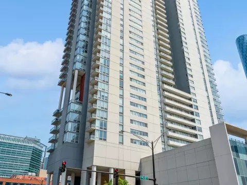 737 W Washington Blvd #3003, Chicago, IL 60661