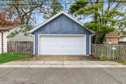 1569 E Walnut Ave, Des Plaines, IL 60016 photo 27