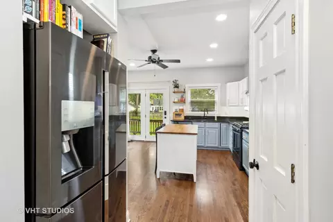 1569 E Walnut Ave, Des Plaines, IL 60016 photo 7