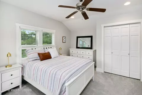 1569 E Walnut Ave, Des Plaines, IL 60016 photo 18