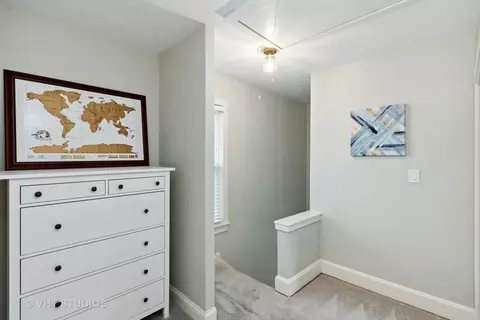 1569 E Walnut Ave, Des Plaines, IL 60016 photo 15