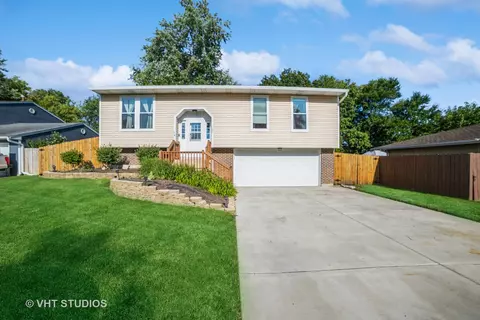 1254 Borden Ct, Elgin, IL 60120