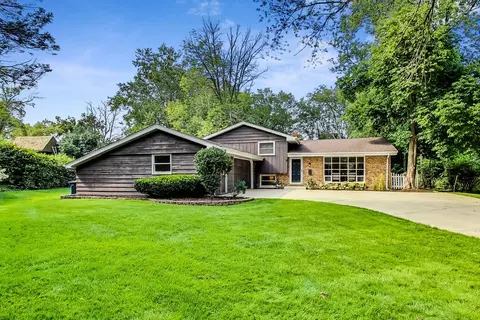 1010 South Rd, Lisle, IL 60532
