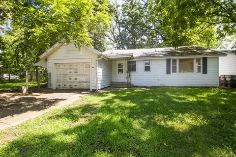 183 S Laurel Rd, Kankakee, IL 60901 photo 3