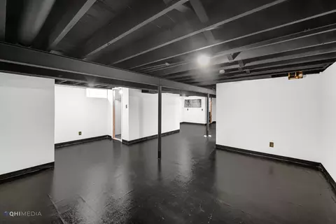 Undisclosed, Chicago, IL 60628 photo 18