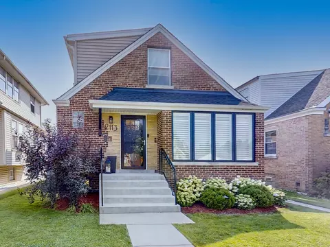 2113 N 74th Ave, Elmwood Park, IL 60707