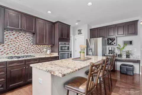 3614 Tournament Dr, Elgin, IL 60124 photo 11