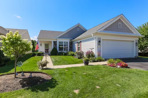 13755 Wilshire Way, Huntley, IL 60142