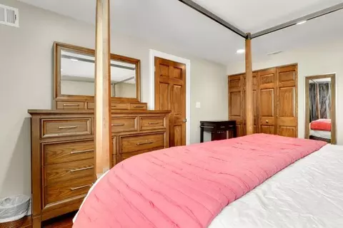 725 Lakeside Circle Dr, Wheeling, IL 60090 photo 18
