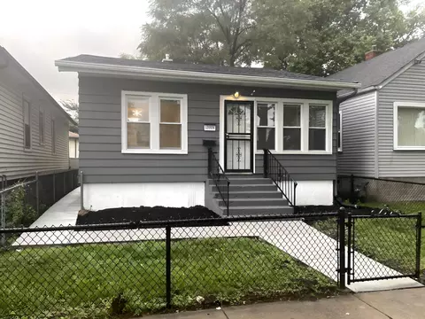 13924 S Edbrooke Ave, Riverdale, IL 60827