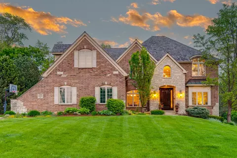 14895 Creekside Path, Libertyville, IL 60048