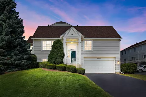 1524 New Haven Dr #1524, Cary, IL 60013