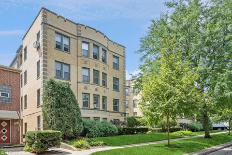 822 Mulford St #1N, Evanston, IL 60202