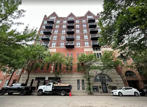 1444 N Orleans St #G-39, Chicago, IL 60610