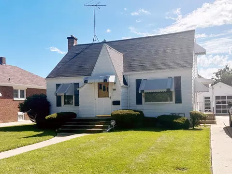 1117 Westmoreland Ave, Waukegan, IL 60085