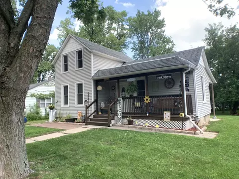 1509 Guiles Ave, Mendota, IL 61342
