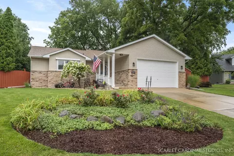 409 Sanders Ct, Yorkville, IL 60560