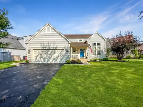 9493 Bristol Ln, Huntley, IL 60142