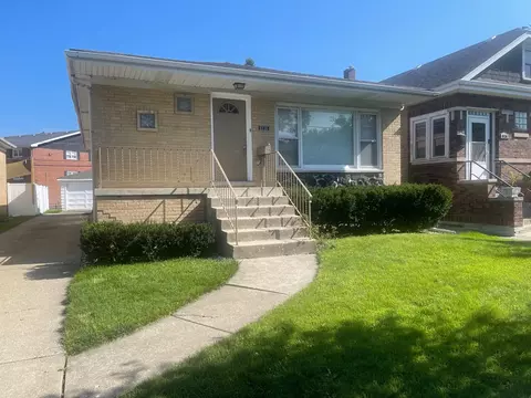 8136 Salisbury Ave, Lyons, IL 60534 photo 2