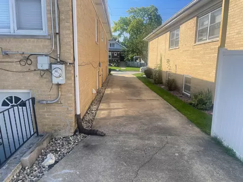 8136 Salisbury Ave, Lyons, IL 60534 photo 25