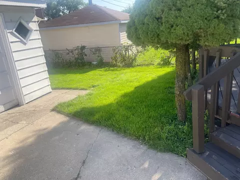8136 Salisbury Ave, Lyons, IL 60534 photo 23