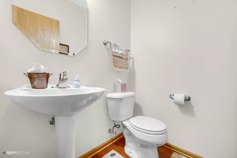 17624 Gilbert Dr, Lockport, IL 60441 photo 9