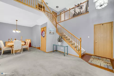 17624 Gilbert Dr, Lockport, IL 60441 photo 5