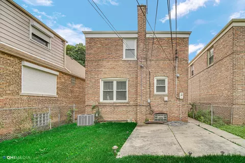 556 E 104th Pl, Chicago, IL 60628 photo 18