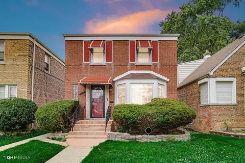 556 E 104th Pl, Chicago, IL 60628
